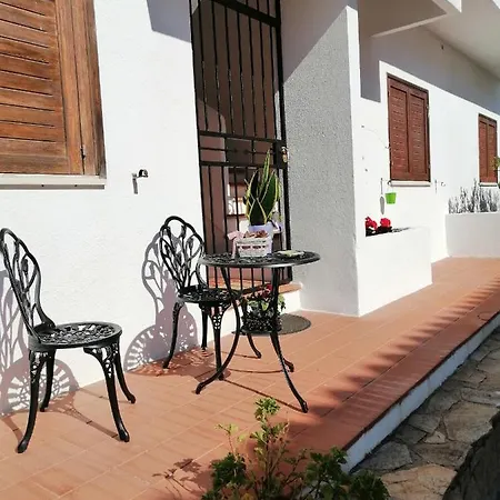 Aria Di - Molara Apartment