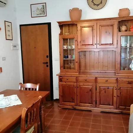 Aria Di - Molara Apartment *